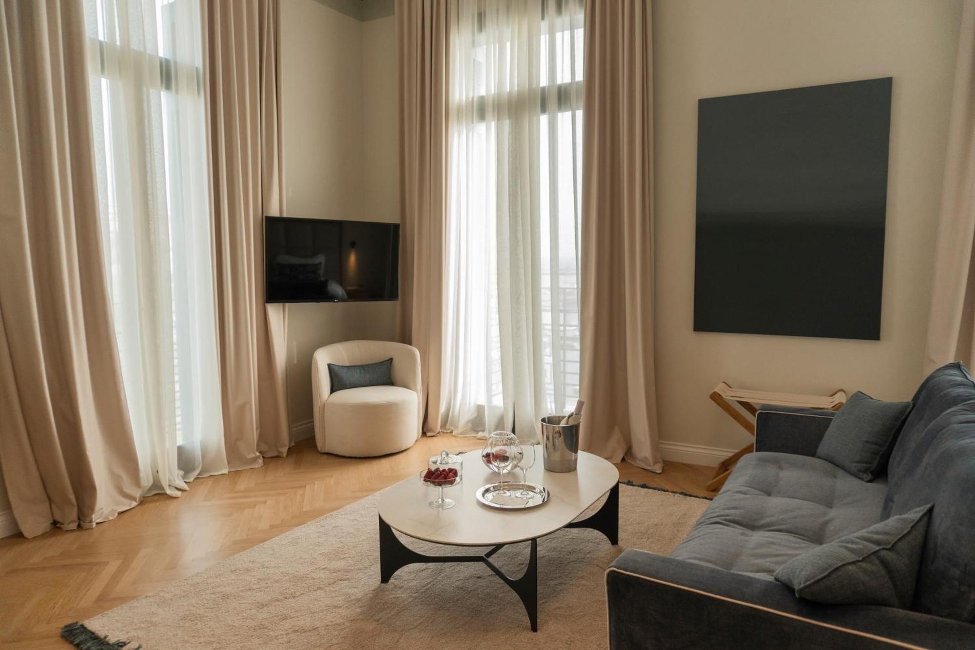 Epicure Suites Kavála Ngoại thất bức ảnh
